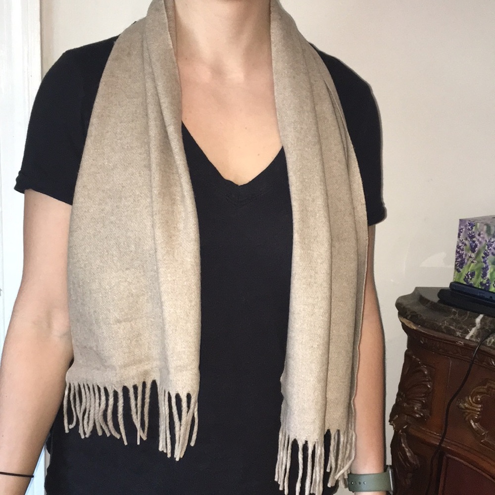 Bergdorf Goodman 100% Cashmere Scarf